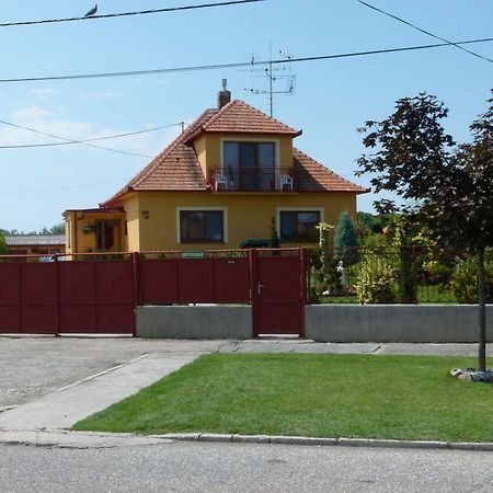 Апартаменты Privat U Jozefa Foeldesa Вельки-Медер Экстерьер фото